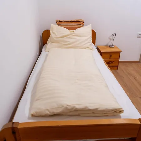 Garten 2 Seeblick By Interhome *