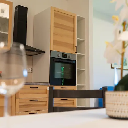 Garten 2 Seeblick By Interhome