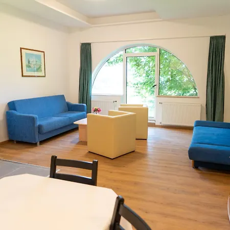 Apartment Garten 2 Seeblick By Interhome *