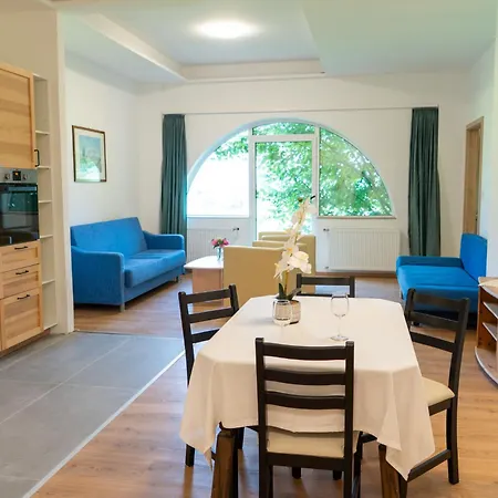 Garten 2 Seeblick By Interhome *